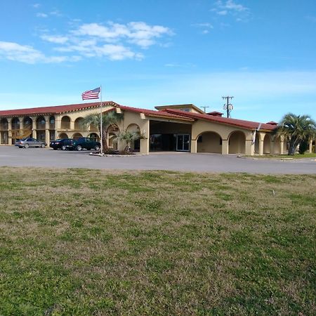 Days Inn By Wyndham San Antonio Lytle Exterior foto